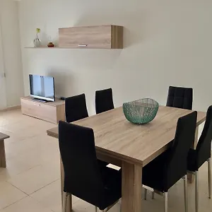 Apartamento Piso Céntrico De 100 M2